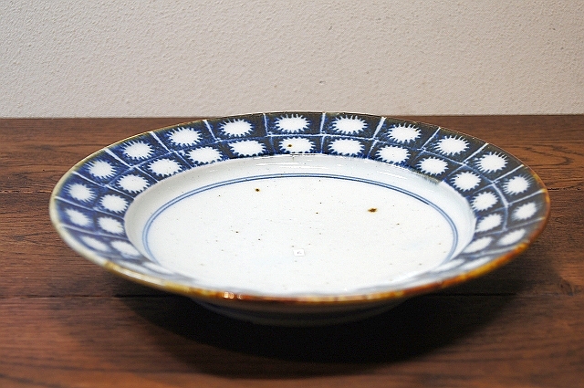 7寸リム皿　（オナモミC）  